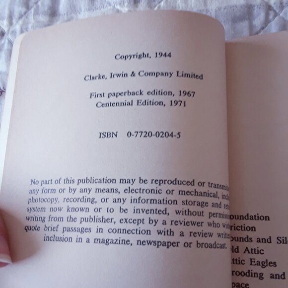 1971 The House of All Sorts / Emily Carr Book - Picture 5 of 5